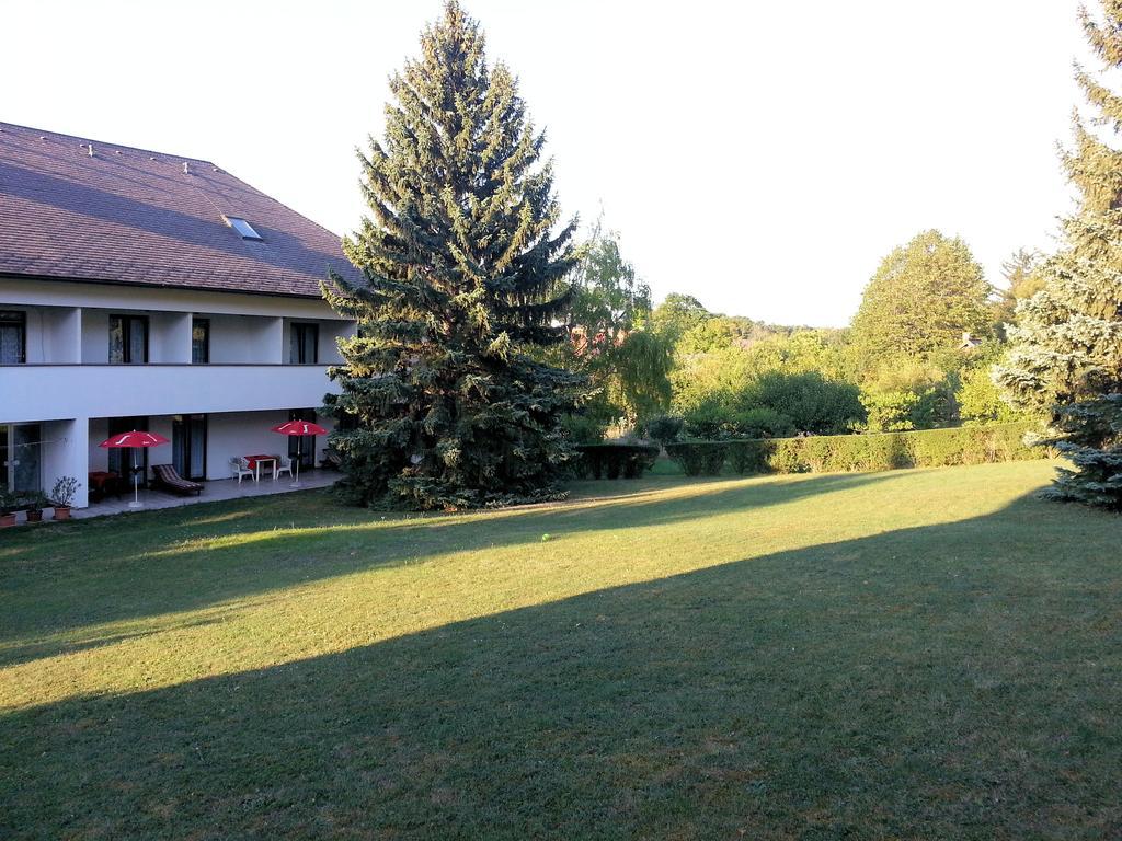 Gasthof Gerhart Perchtoldsdorf Esterno foto