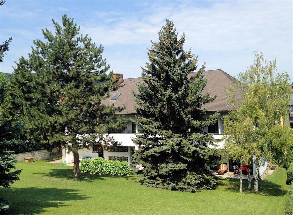 Gasthof Gerhart Perchtoldsdorf Esterno foto